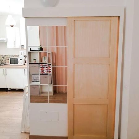 Thekeystudio, Studio Beige Nel Centro, 4 Minuti Dal Mare Bordighera Exterior photo